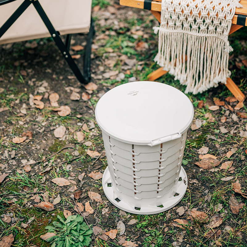 Naturehike skládací toaleta 1,5kg - hnědá